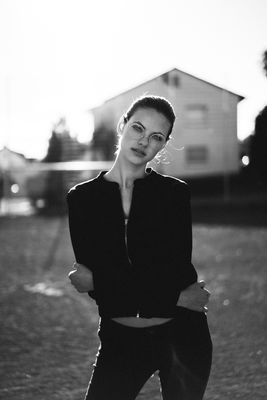 samira / Portrait  Fotografie von Fotograf Marc Elgo ★9 | STRKNG