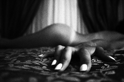 Una tenda al sole / Nude  photography by Photographer AlmaElisabeth | STRKNG