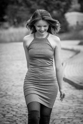 Walking / Menschen  Fotografie von Model Catherine Louisa | STRKNG