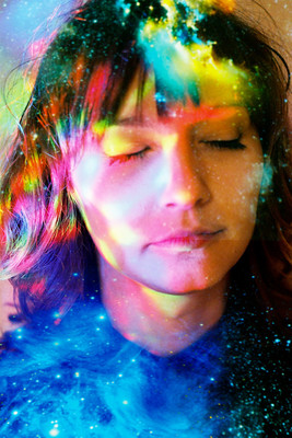 Galaxy Bound / Konzeptionell  Fotografie von Fotografin Inès de Ferran ★1 | STRKNG