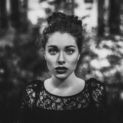 Manya / Portrait  Fotografie von Fotograf Julien Jegat ★22 | STRKNG