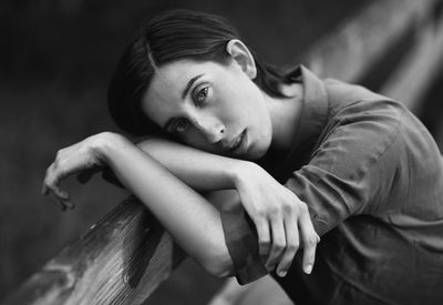 me, myself &amp; I. / Schwarz-weiss  Fotografie von Model Der Lenz ist da ★5 | STRKNG