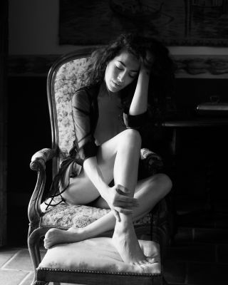 Alessandra / Black and White  photography by Photographer carlo Magenis ★3 | STRKNG