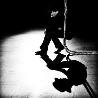 Mehr Schatten als Licht ... / Portrait  photography by Photographer Nicole Oestreich ★3 | STRKNG