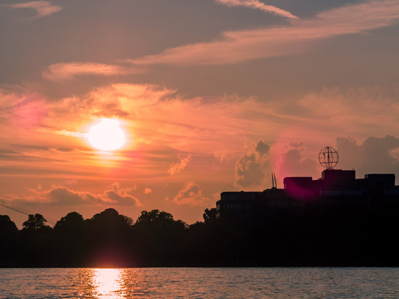 Red sun. - &copy; Wolfskult | Landscapes