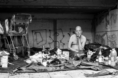 Heinz (60) Obdachlos / People  photography by Photographer foto-labyrinth | STRKNG