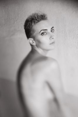 Female Gaze / Fine Art  photography by Model Anna Abstraction ★33 | STRKNG