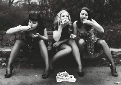 Have a break,have a cake / Portrait  Fotografie von Fotografin Claudia Hantschel ★4 | STRKNG