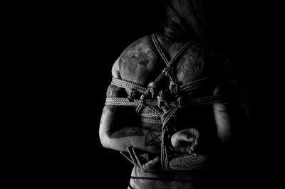 Shibari TK3 / Nude  Fotografie von Fotograf rope meets bodyscape ★1 | STRKNG