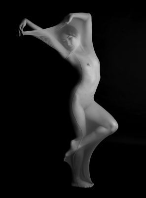 Cocoon / Nude  Fotografie von Fotograf Simon Dias | STRKNG