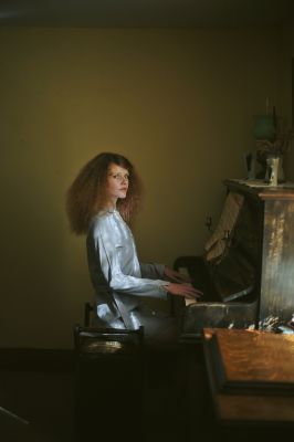 Piano / Portrait  Fotografie von Fotografin Zuzu Valla ★6 | STRKNG