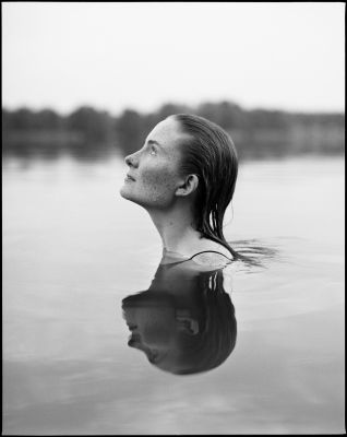 Maren / Portrait  photography by Photographer Erik Gross ★18 | STRKNG