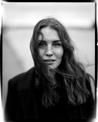 Verena / Portrait  Fotografie von Fotograf Erik Gross ★18 | STRKNG