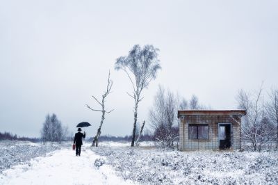 Astray in Wintery Wasteland / Conceptual  photography by Photographer Ralph Gräf ★5 | STRKNG