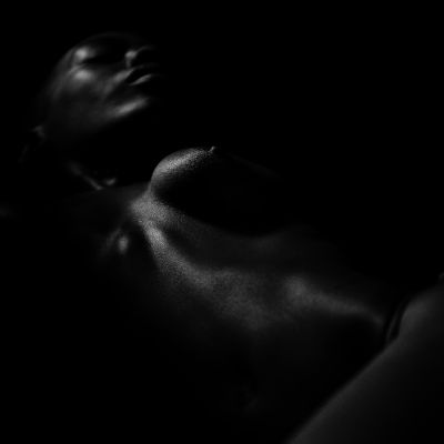 Tiye Sleeping / Nude  Fotografie von Fotograf Photo_Wink ★7 | STRKNG