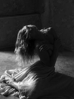 Lena / People  photography by Photographer Torsten Kuban ★9 | STRKNG