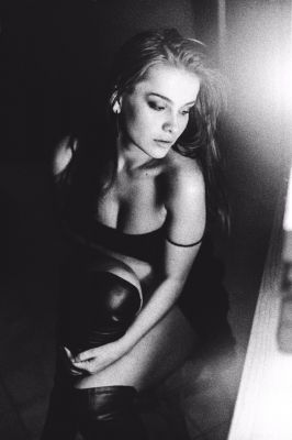 Fine Art  photography by Model peculiar.mind ★30 | STRKNG
