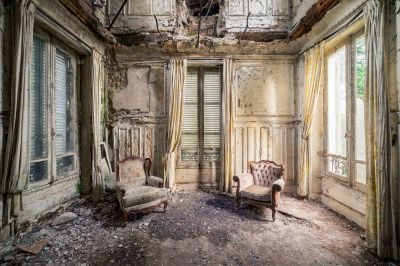 KING AND QUEEN PLACE / Abandoned places  photography by Photographer Michael Schwan ★1 | STRKNG
