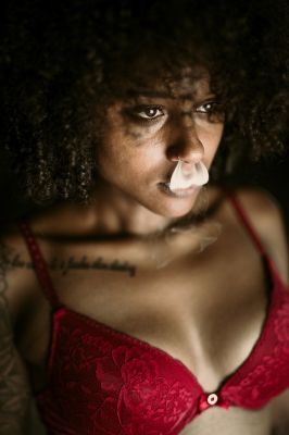 smoking / Portrait  photography by Photographer @carsten.vogt ★3 | STRKNG