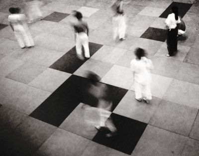 chess / Schwarz-weiss  Fotografie von Fotograf Egon K ★1 | STRKNG