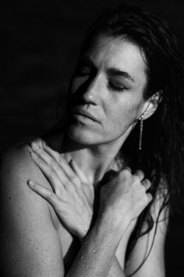 Kathi / Portrait  photography by Photographer Peter Kächele ★4 | STRKNG