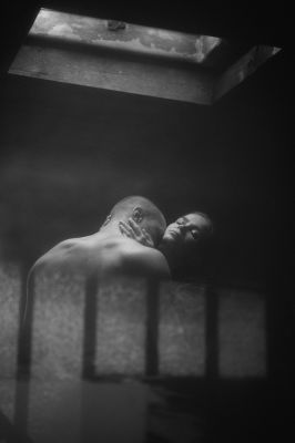 Emotional RAW / Portrait  Fotografie von Fotograf Roman Dejon ★8 | STRKNG