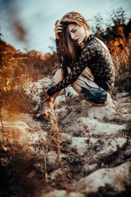 worship minds / Portrait  photography by Photographer Mrs Theatralisch ★4 | STRKNG