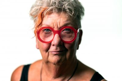 Gertrud / Portrait  Fotografie von Fotograf Holger Diderich | STRKNG