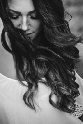 Locken / Portrait  Fotografie von Fotograf MOJOGRAFIE | STRKNG