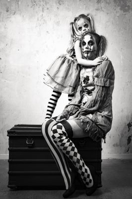 Es ist immer jemand für dich da! / Conceptual  photography by Photographer Marcus Schmidt ★5 | STRKNG