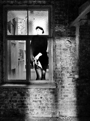 Frau im Hinterhof / Photomanipulation  photography by Photographer Gernot Schwarz ★9 | STRKNG