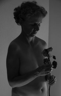 Shooting mit  Rose / Nude  Fotografie von Fotograf Christoph Schmidt | STRKNG