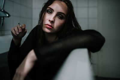 Katharina / Portrait  photography by Photographer by the sea ★5 | STRKNG
