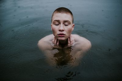 Vanessa. / Portrait  photography by Photographer by the sea ★5 | STRKNG