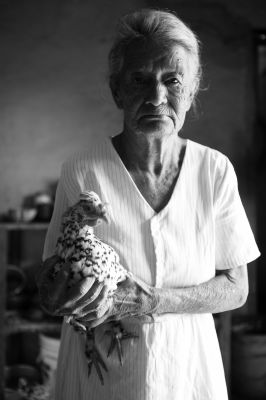 Las riquezas de María / Documentary  photography by Photographer Juan C. Ettedgui ★1 | STRKNG