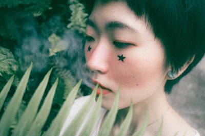 smoke / Portrait  Fotografie von Fotografin Yeh Shu Yu ★6 | STRKNG