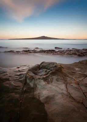 Volcanoes Echo II / Landscapes  Fotografie von Fotograf Alistair Keddie ★2 | STRKNG