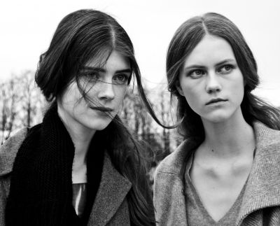 Girls in Paris / Portrait  Fotografie von Fotograf Enrico Olla ★4 | STRKNG