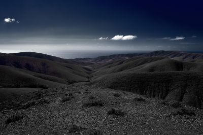 Mountains of Fuerteventura / Landscapes  Fotografie von Fotograf Rolf Florschuetz ★2 | STRKNG