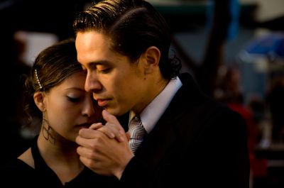 Tango in San Telmo / Portrait  photography by Photographer Kai Behrmann | STRKNG