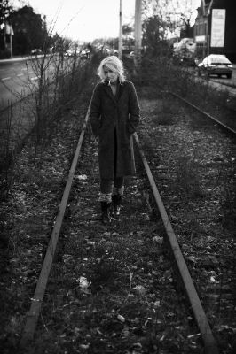 Entgleist / Schwarz-weiss  Fotografie von Fotograf devite ★1 | STRKNG