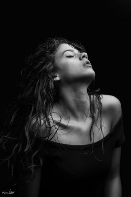 argyro / Portrait  photography by Photographer Spiros Litsas ★1 | STRKNG