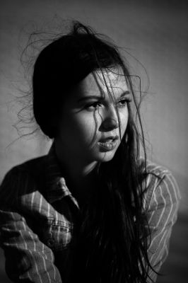 Melly / Portrait  photography by Photographer Lars Grimmer | STRKNG