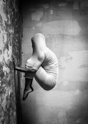 on the wall / Abstrakt  Fotografie von Fotograf Thomas Rossi ★4 | STRKNG