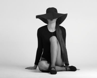 Hut / Schwarz-weiss  Fotografie von Fotograf Andreas Ebner ★1 | STRKNG