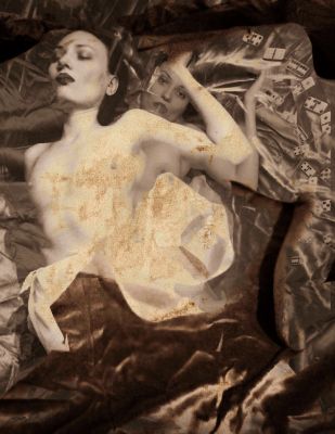 Domino / Nude  Fotografie von Fotografin Eugenia Timoshenko | STRKNG