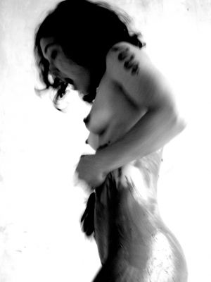 Surprise d'argile, 2005 / Nude  photography by Photographer Philippe Hirou ★4 | STRKNG