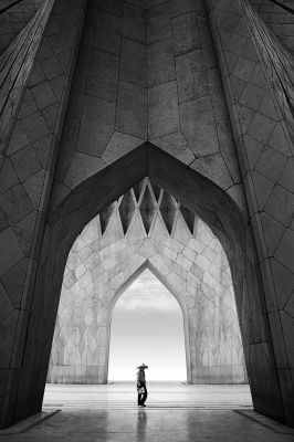 Tower Grapher / Fine Art  Fotografie von Fotograf Mohammad Dadsetan ★2 | STRKNG