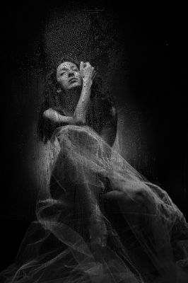 Leggiadria / Schwarz-weiss  Fotografie von Fotografin Romina Gimondo | STRKNG