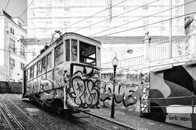 Kunterbunt in schwarzweiss / Street  Fotografie von Fotograf Heiko Westphalen ★3 | STRKNG